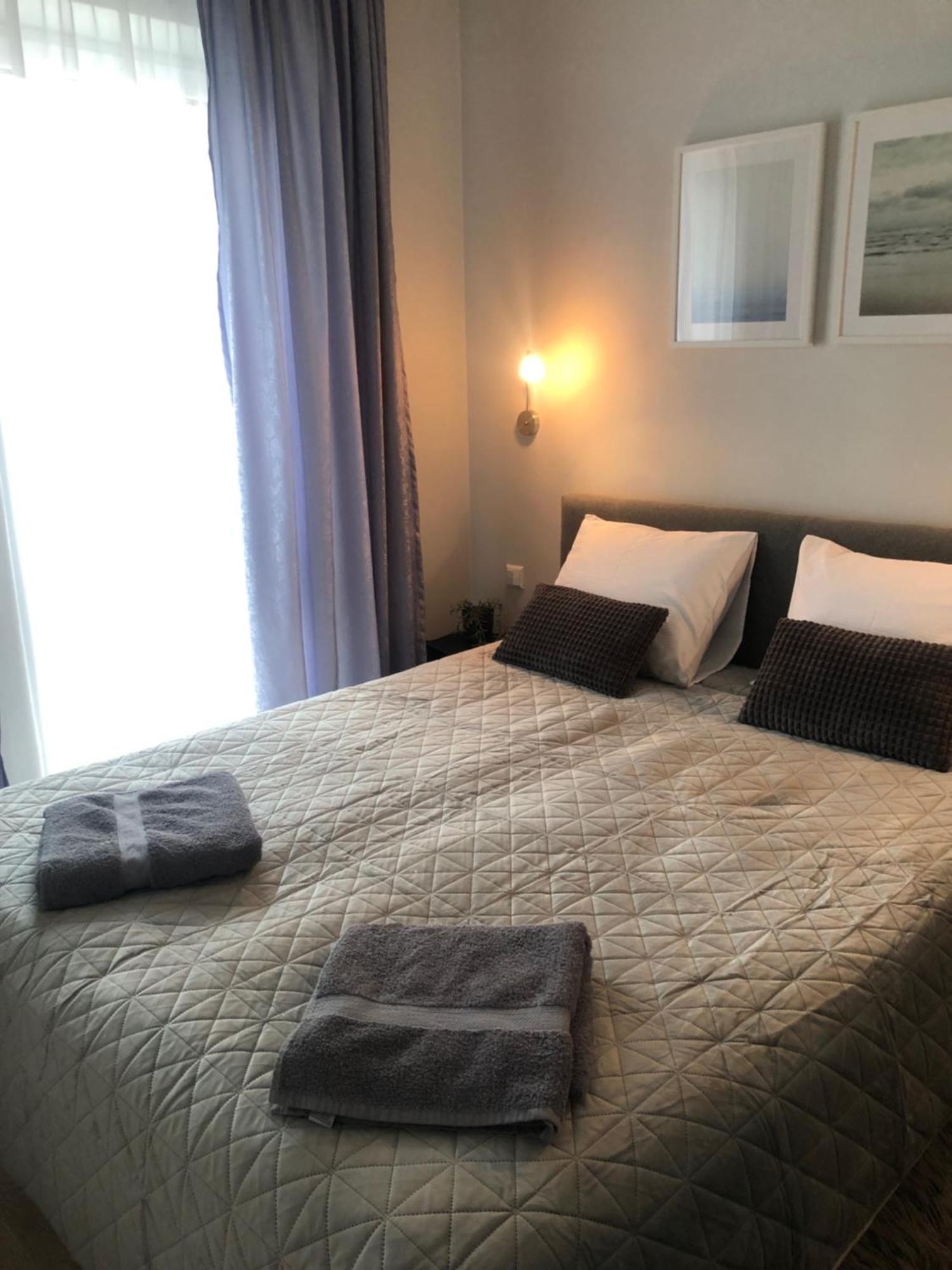 Cosy 1 Bedroom Apartment In The Heart Of Old Town With Parking Каунас Экстерьер фото